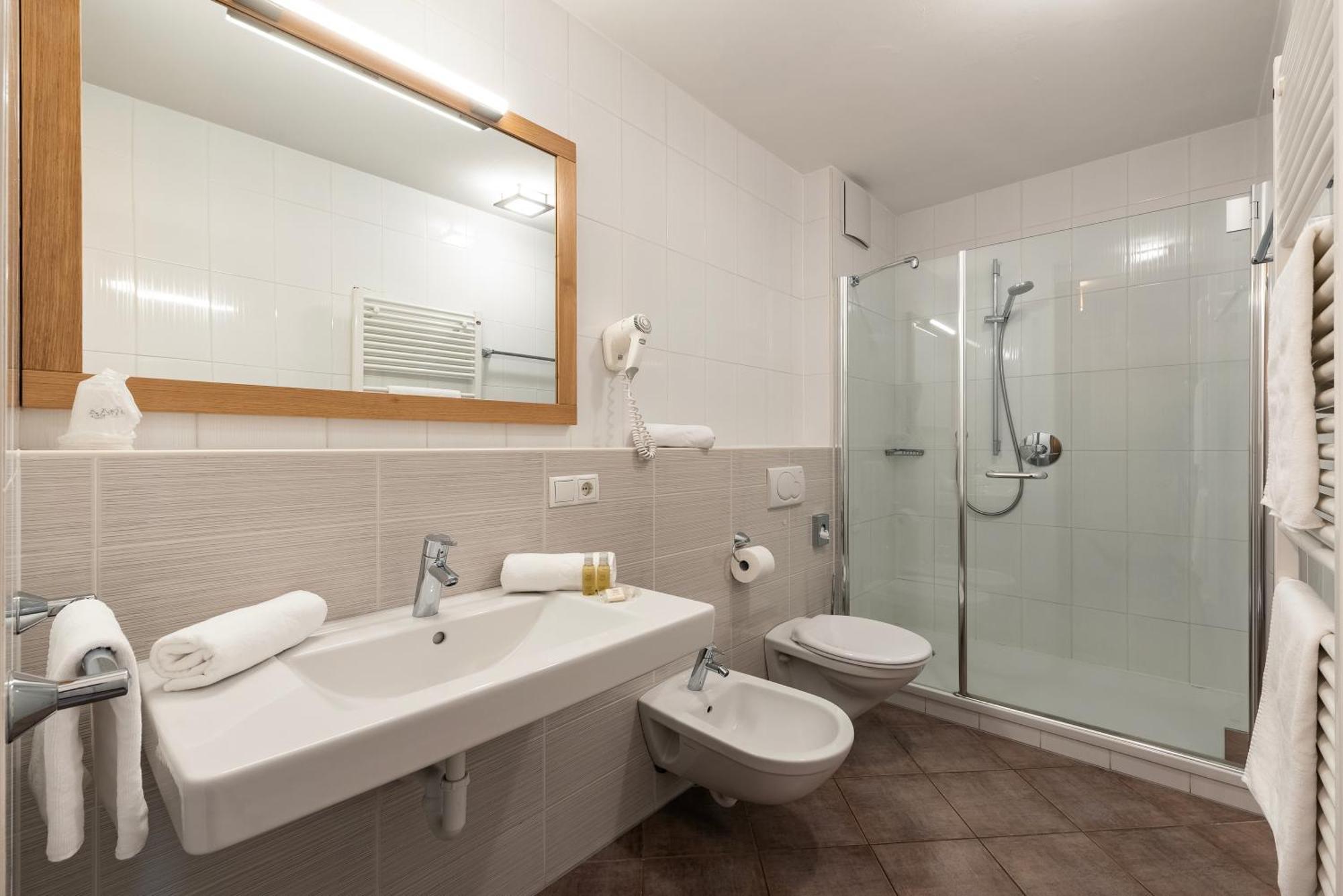 Hotel Langhof Natz-Schabs Luaran gambar